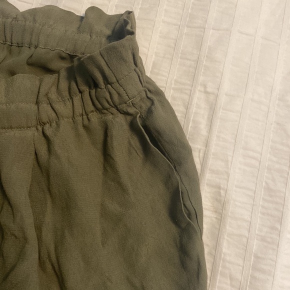 Wilfred Silk Shorts - Picture 4 of 6